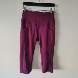 Free People Movement Cropped‎ Fuschia Ruffle Pocket Leggings XS